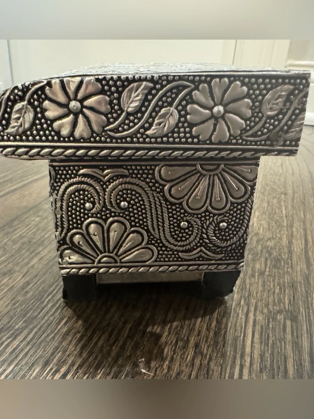 Vintage Camel Floral Ornate Metal Handcrafted Jewelry Box